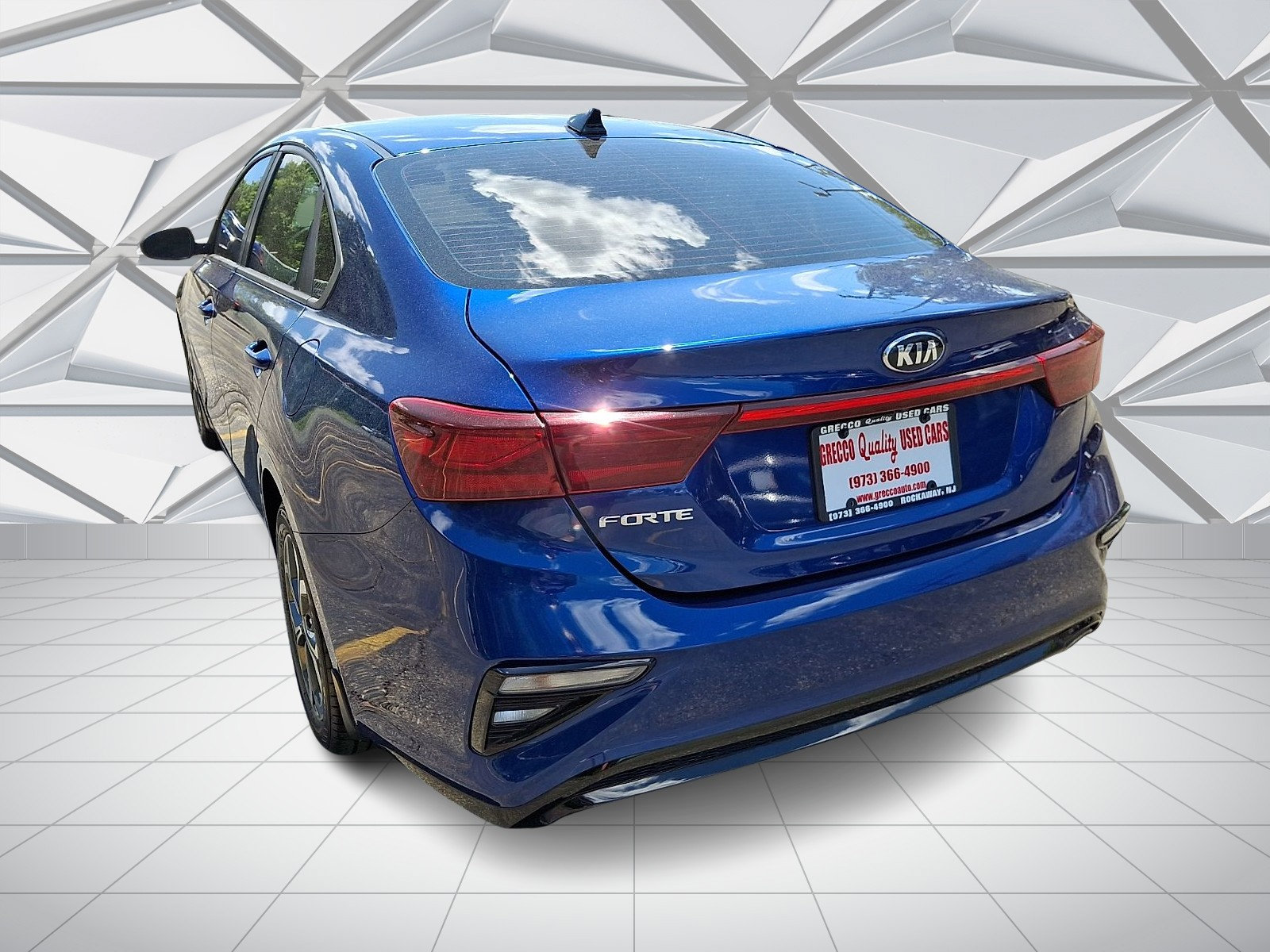 Used 2020 Kia Forte LXS FWD image 8