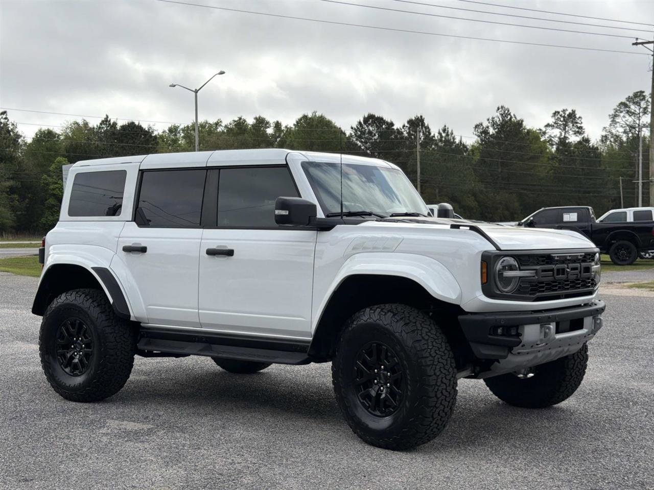 Used 2025 Ford Bronco Raptor image 8