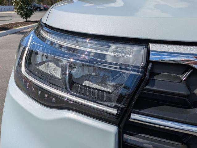 Certified 2026 Ford Explorer Active w/ Active Comfort Package RWD image 10