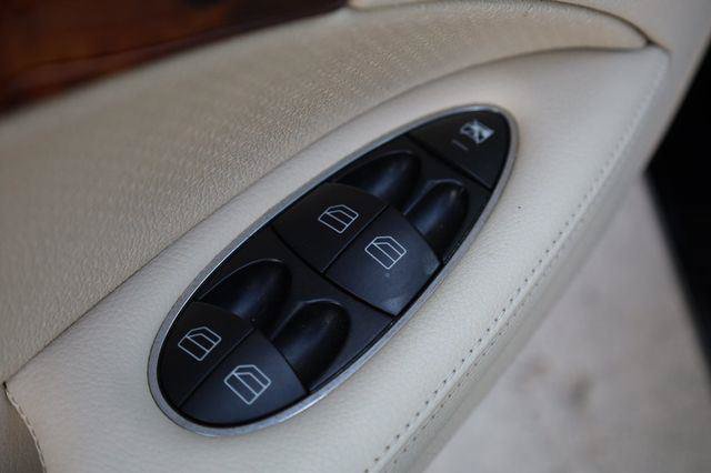 Used 2006 Mercedes-Benz E 350 4MATIC Sedan image 36
