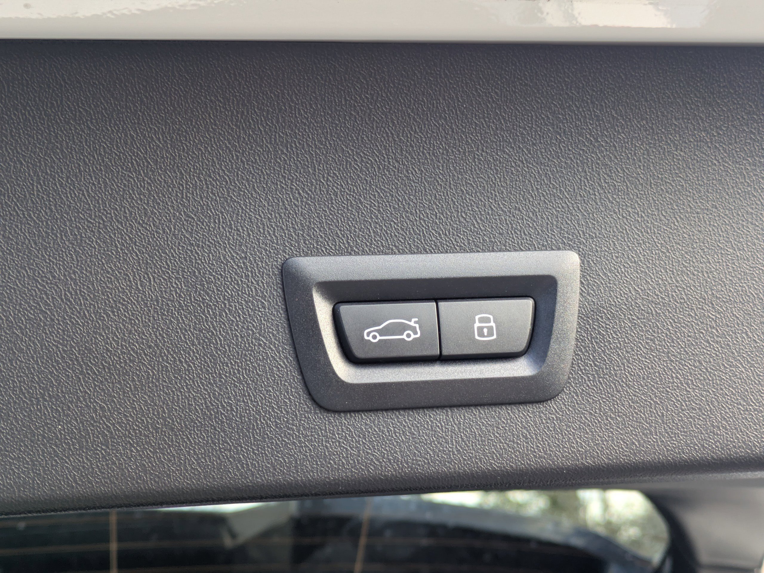 Used 2025 BMW X3 xDrive30i w/ Convenience Package image 13