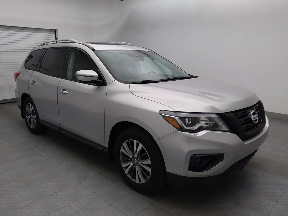 Used 2017 Nissan Pathfinder SL w/ SL Premium Package FWD image 13