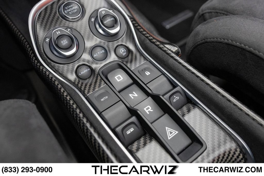 Used 2020 McLaren 600LT Spider RWD image 63