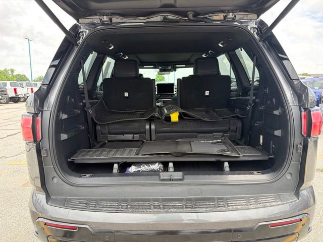 Used 2024 Toyota Sequoia Platinum AWD/4WD image 14