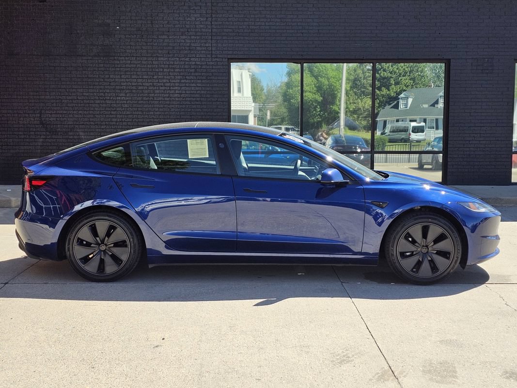 Used 2025 Tesla Model 3 Long Range RWD image 10
