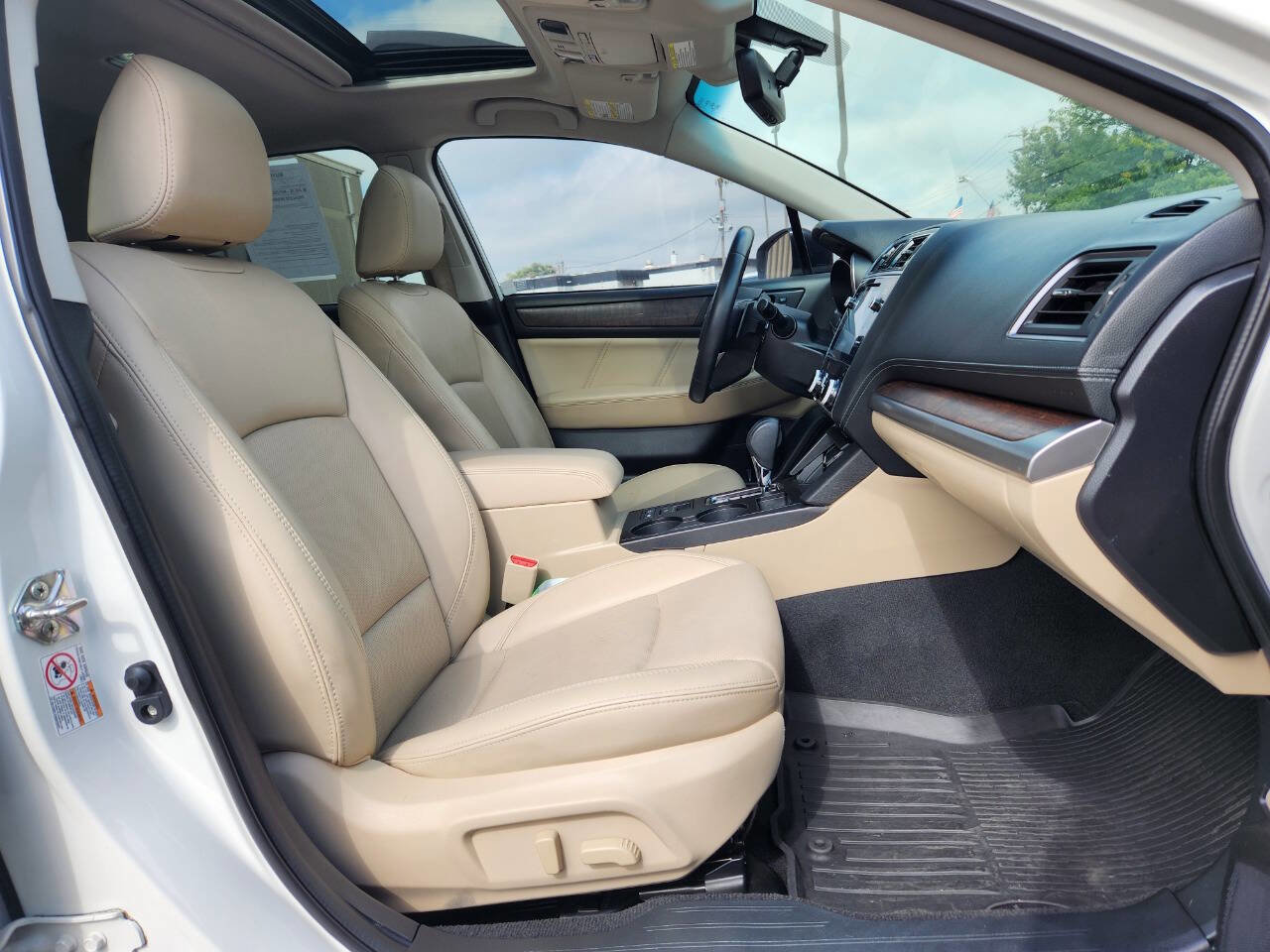 Used 2018 Subaru Outback 3.6R Limited image 15