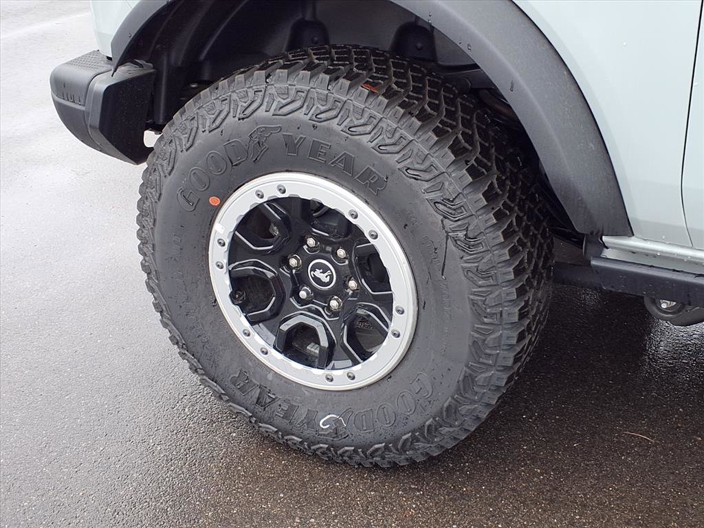 Used 2024 Ford Bronco Black Diamond w/ Sasquatch Package image 28