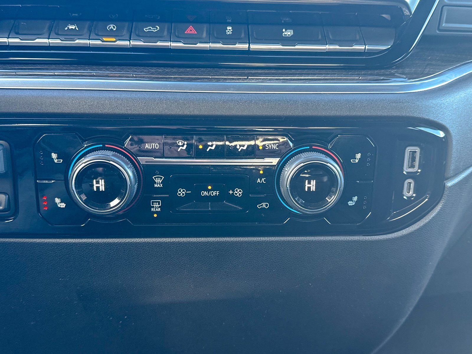 Certified 2022 Chevrolet Silverado 1500 LT image 33