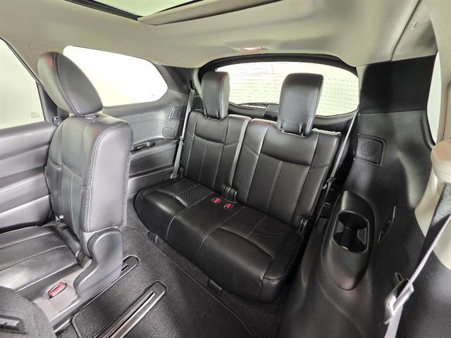 Used 2018 Nissan Pathfinder Platinum AWD/4WD image 30
