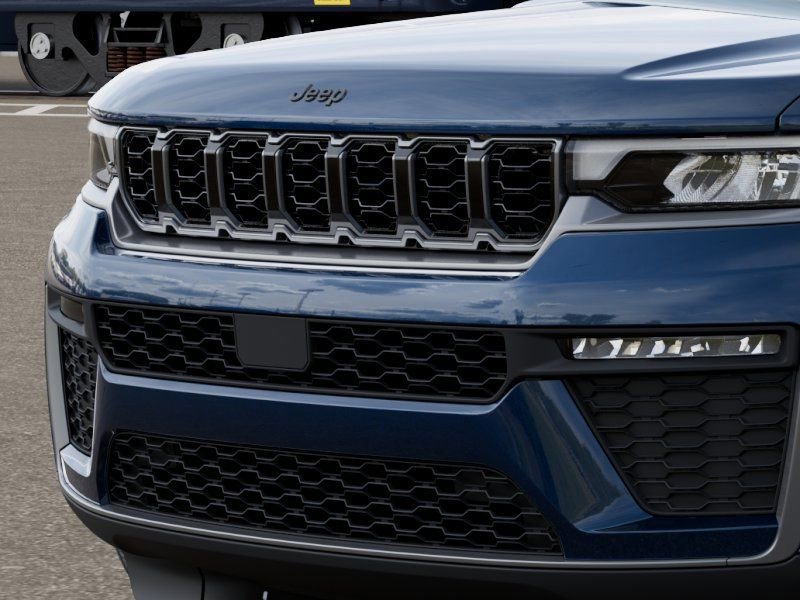 New 2026 Jeep Grand Cherokee Limited AWD/4WD image 11