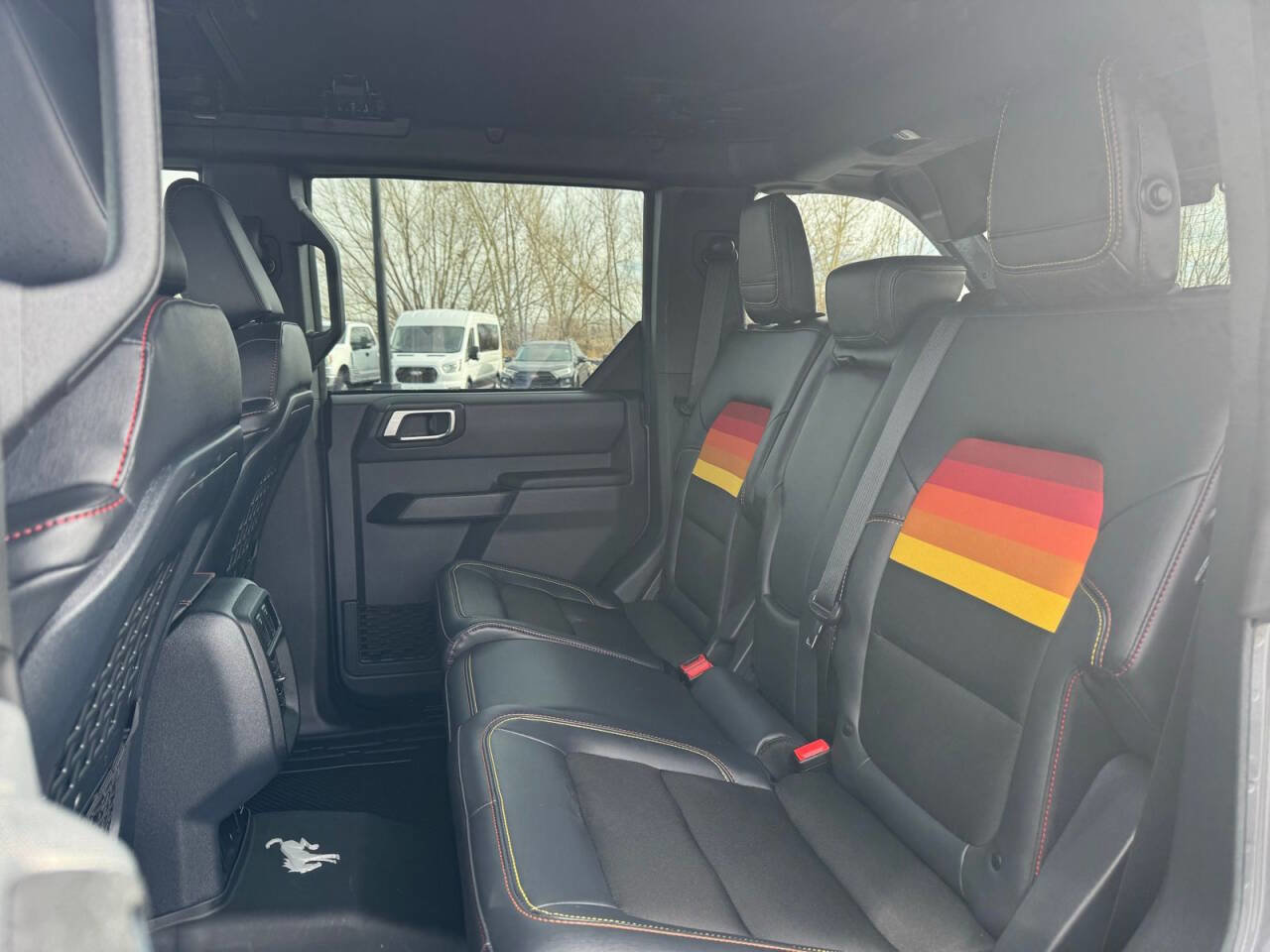 Used 2025 Ford Bronco Big Bend w/ Black Diamond Package image 28