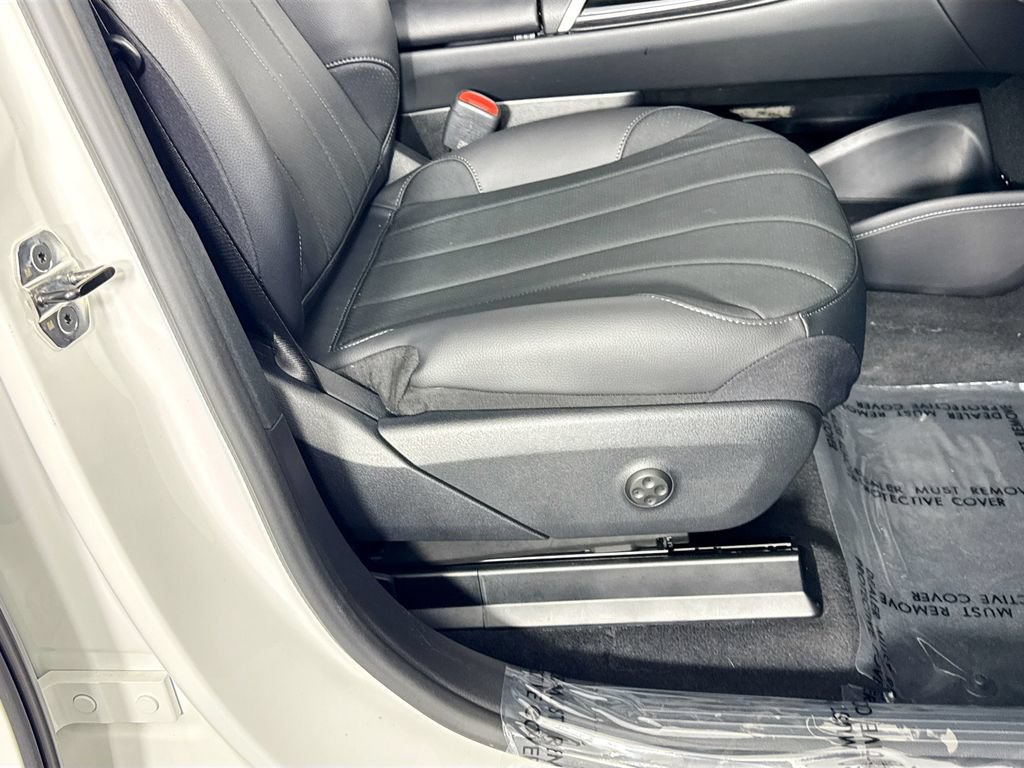 Used 2023 Mercedes-Benz EQE 350+ SUV w/ AMG Line Exterior Package image 38