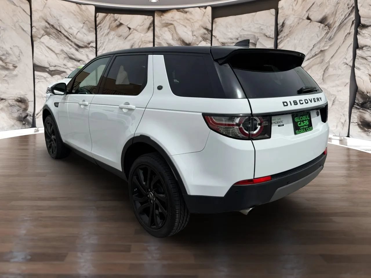Used 2018 Land Rover Discovery Sport HSE Luxury AWD/4WD image 7