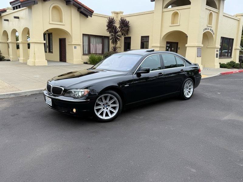 Used 2006 BMW 750i RWD image 2