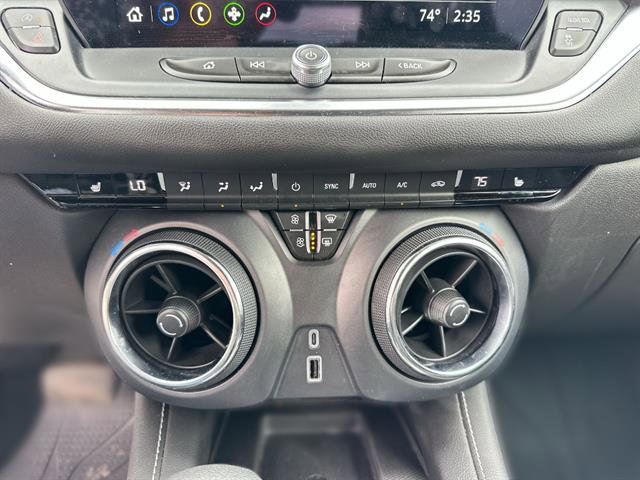 Used 2024 Chevrolet Blazer LT w/ Convenience Package image 16