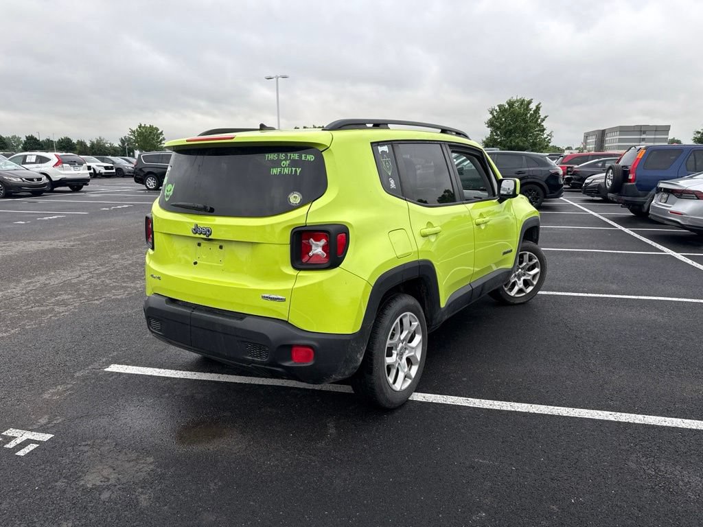 Used 2017 Jeep Renegade Latitude AWD/4WD image 7