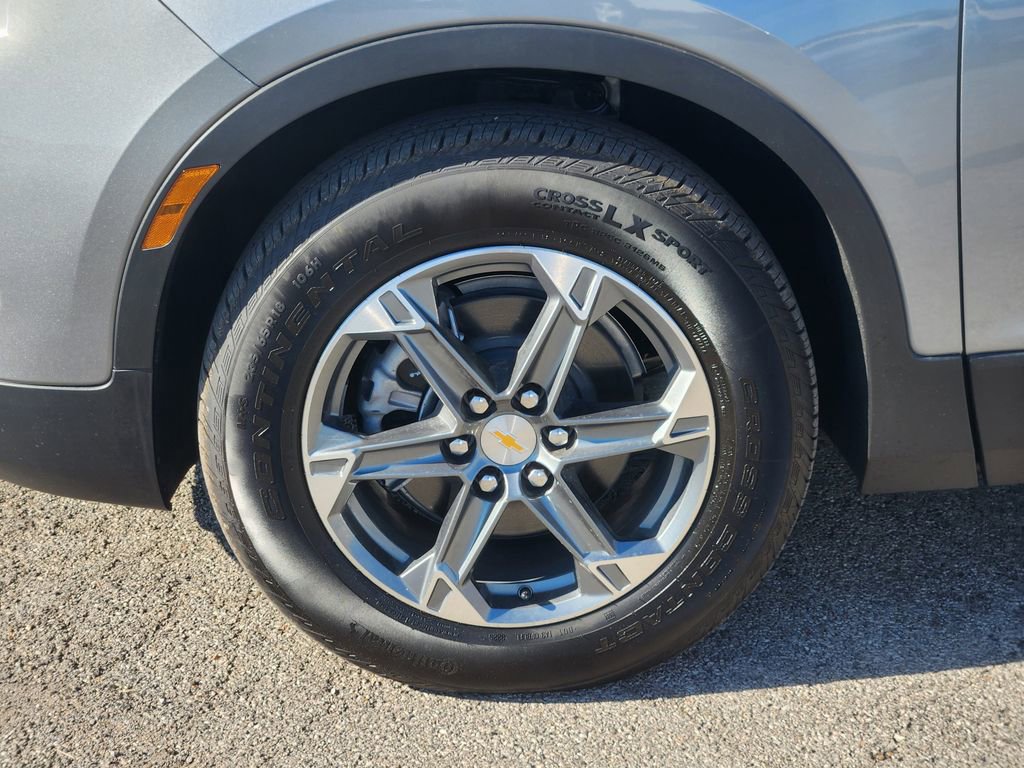 Used 2025 Chevrolet Blazer LT image 13