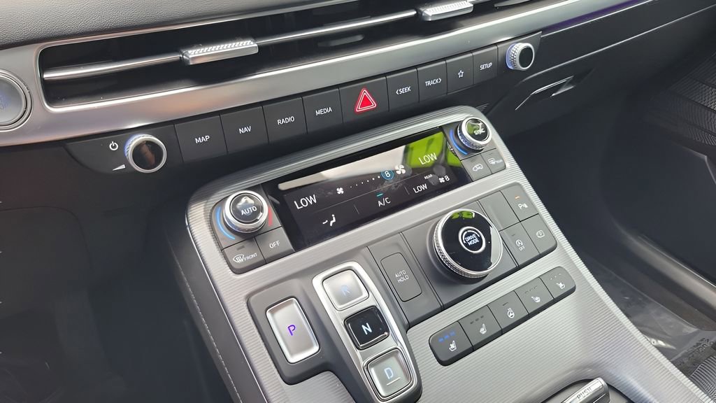 Used 2024 Hyundai Palisade Calligraphy FWD image 18
