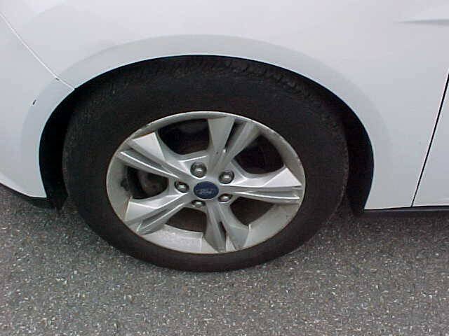 Used 2013 Ford Focus SE w/ Interior Protection Pkg FWD image 29