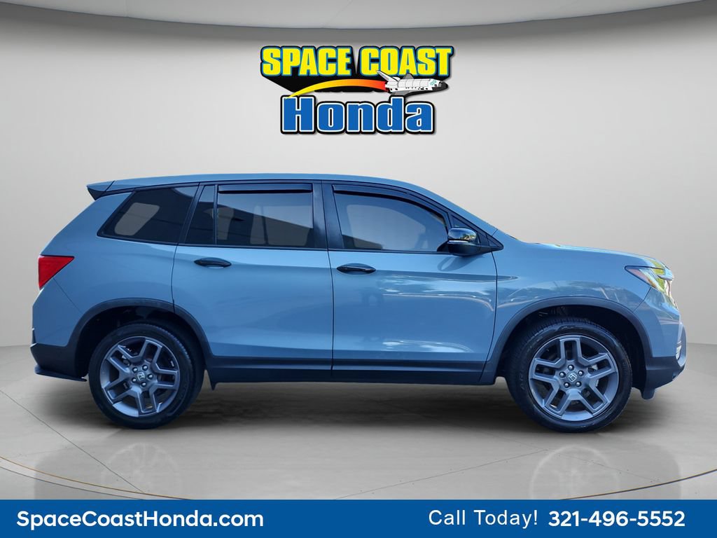 Used 2023 Honda Passport EX-L image 2