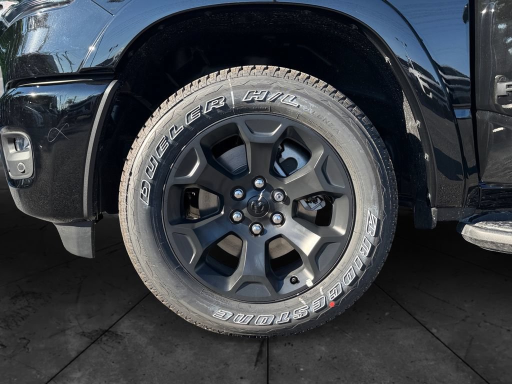 New 2026 RAM 1500 Big Horn AWD/4WD image 14