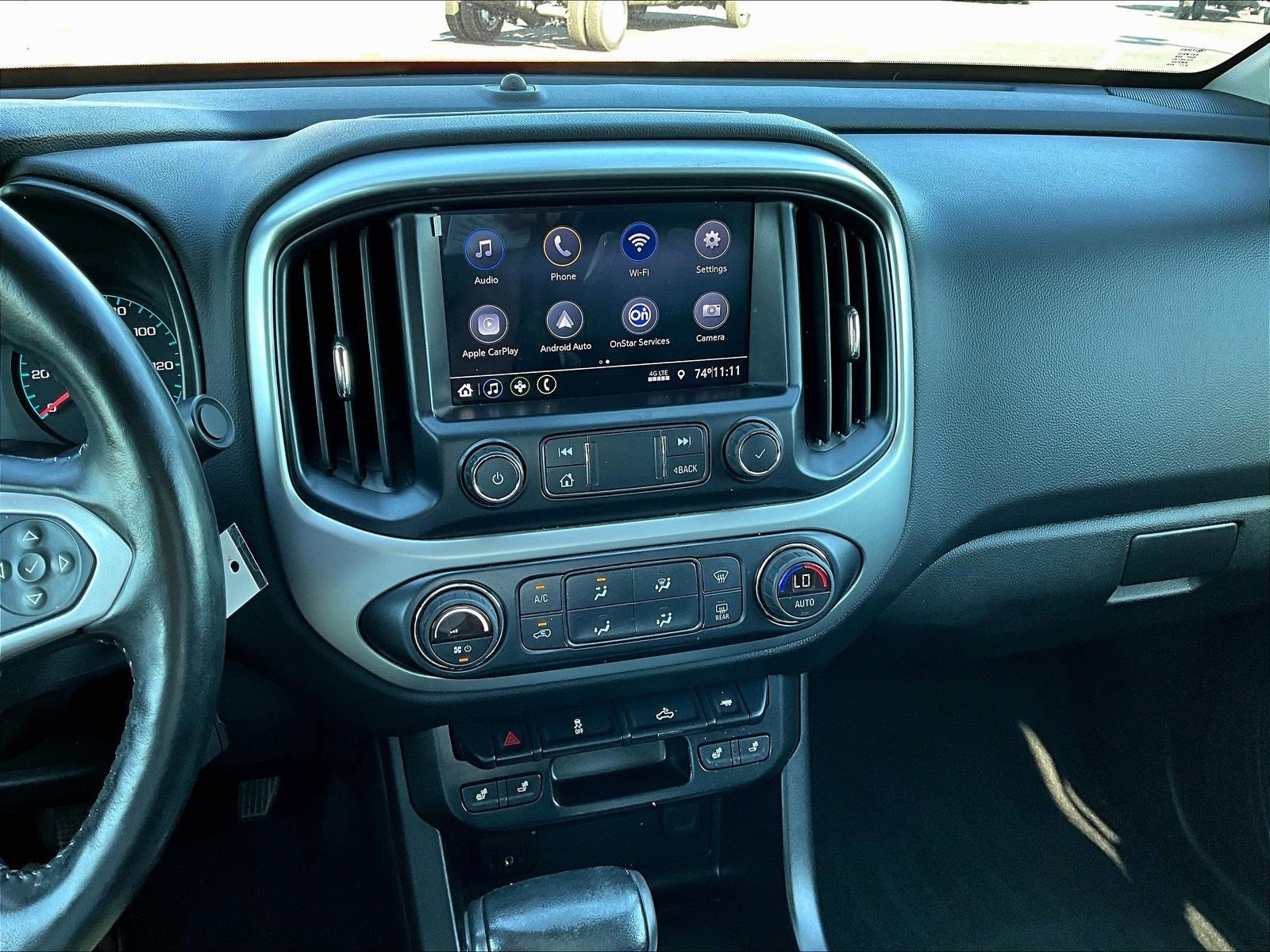 Used 2021 Chevrolet Colorado LT w/ Luxury Package AWD/4WD image 15