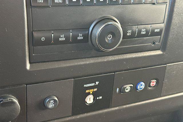 Used 2020 Chevrolet Express 2500 w/ Driver Convenience Package image 20