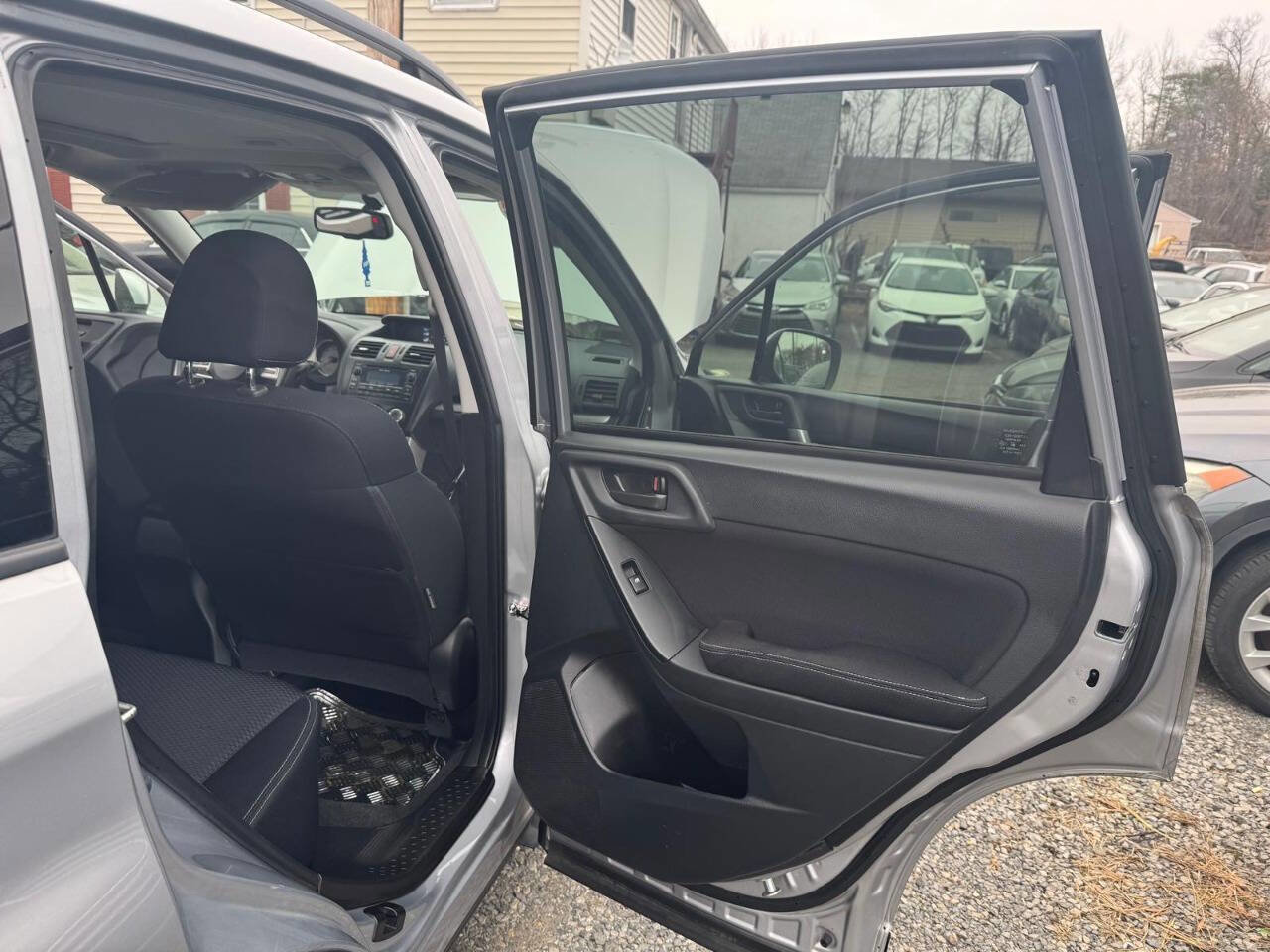 Used 2015 Subaru Forester 2.5i Premium w/ Popular Package #1 image 32