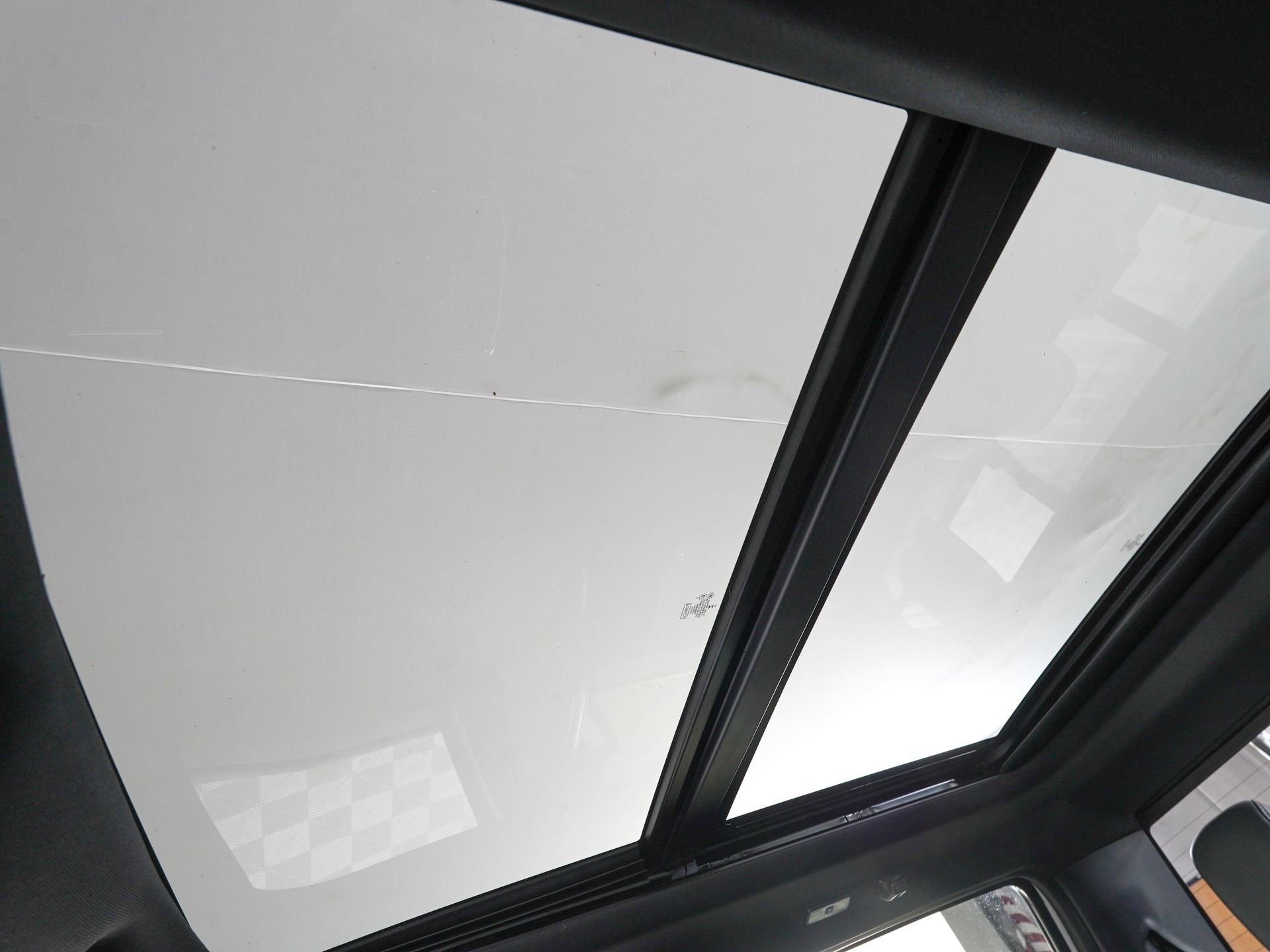 Used 2025 Ford F150 Lightning Lariat image 26