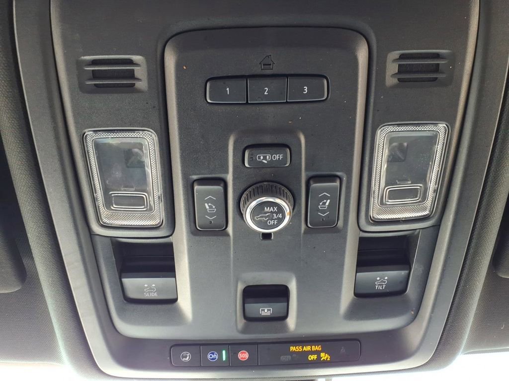 Used 2021 GMC Yukon XL Denali w/ Denali Ultimate Package image 24