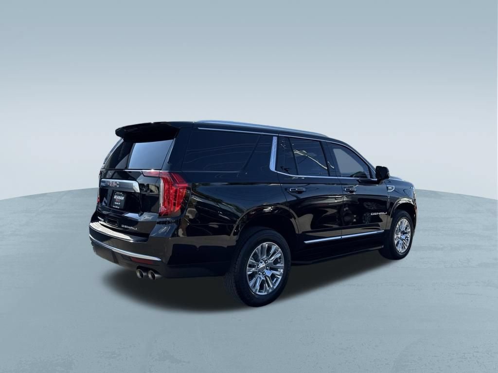 Used 2024 GMC Yukon Denali w/ Advanced Technology Package AWD/4WD image 8