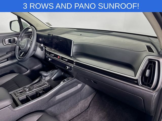 Used 2025 Kia Sorento S w/ Panoramic Sunroof Package image 29