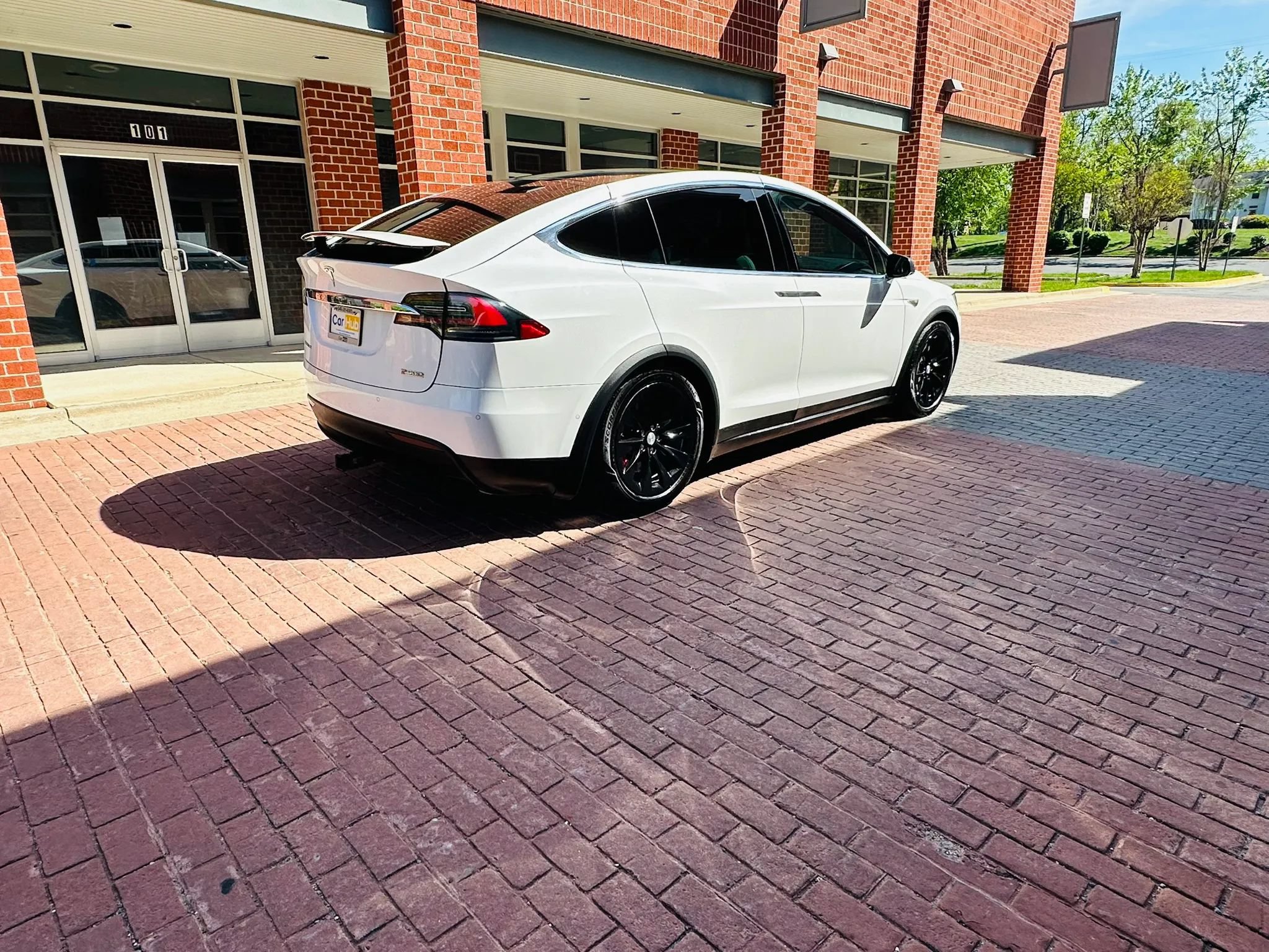 Used 2016 Tesla Model X Performance AWD/4WD image 7