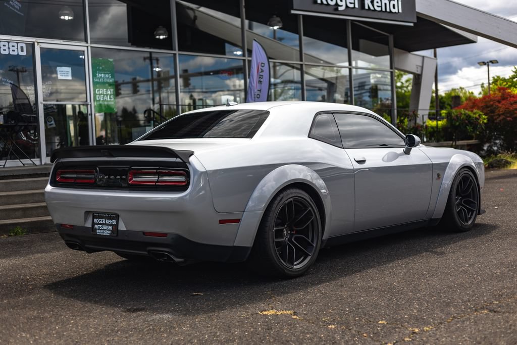 Used 2022 Dodge Challenger R/T Scat Pack RWD image 10