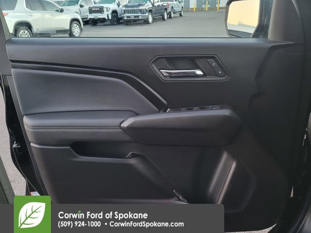 Used 2024 Chevrolet Colorado LT image 18