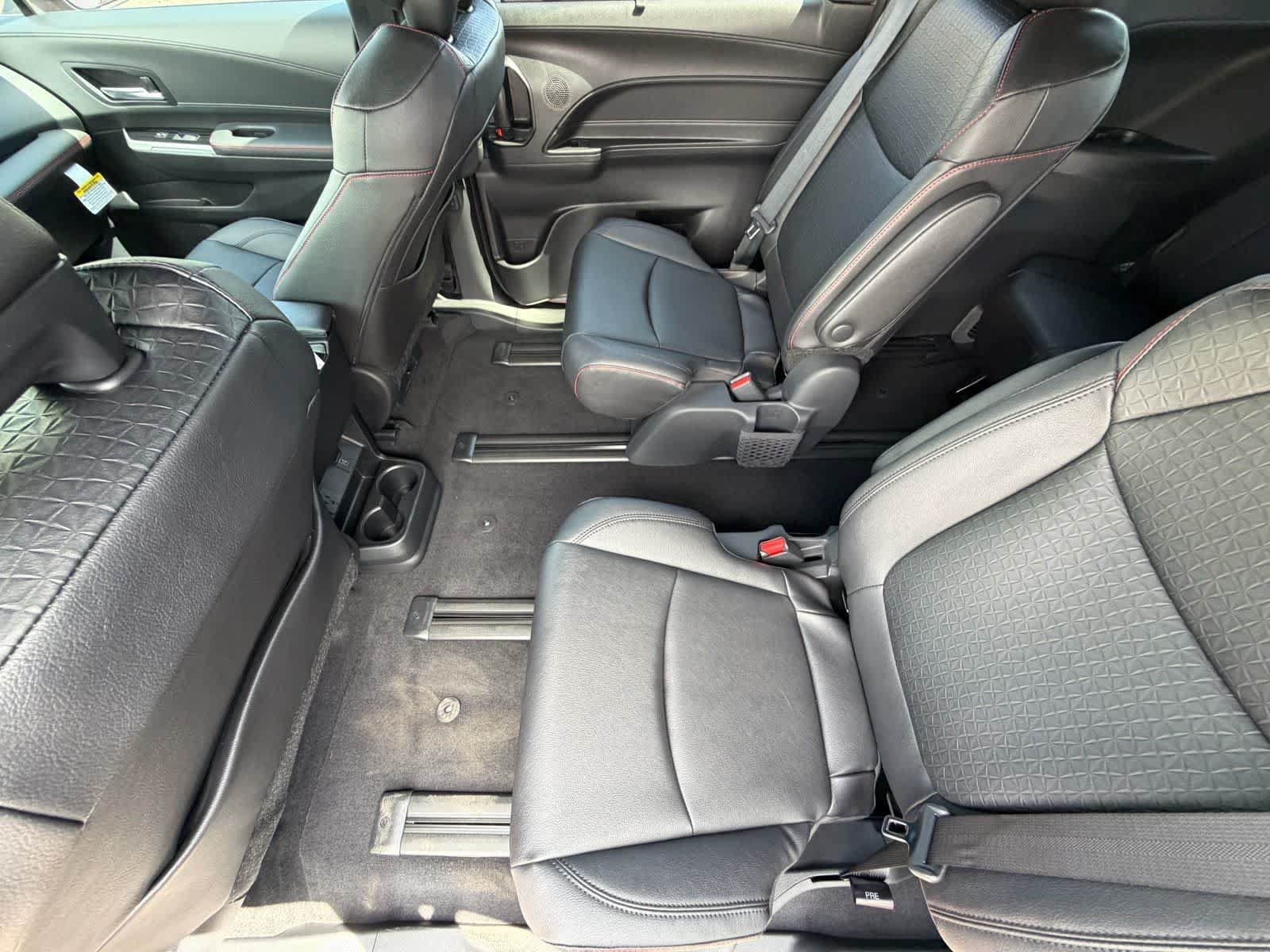 New 2026 Toyota Sienna XSE FWD image 11