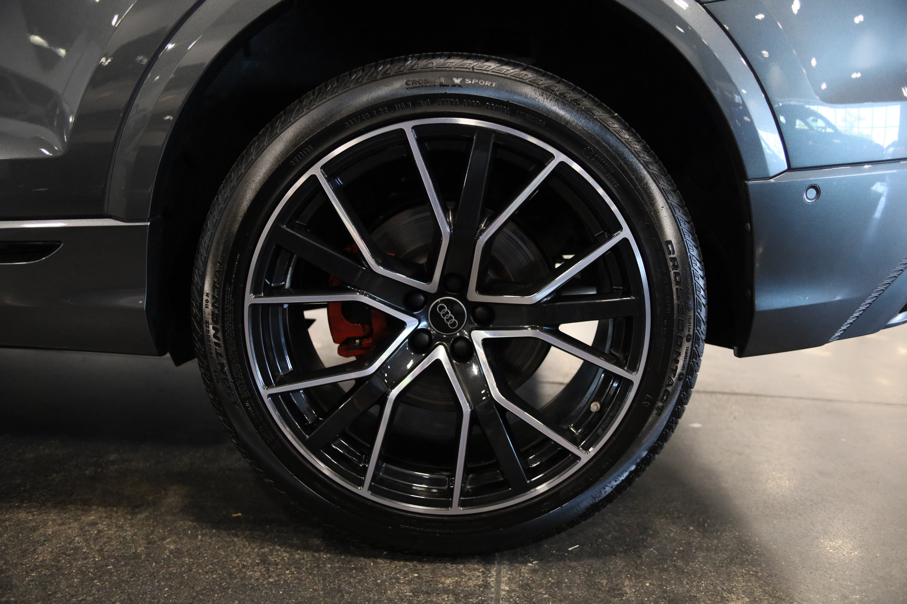 Used 2023 Audi Q8 Premium Plus w/ Premium Plus Package AWD/4WD image 12