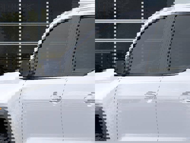 New 2025 GMC Canyon Elevation w/ Convenience Package image 12