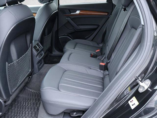 Used 2023 Audi Q5 2.0T Premium Plus w/ Premium Plus Package AWD/4WD image 24