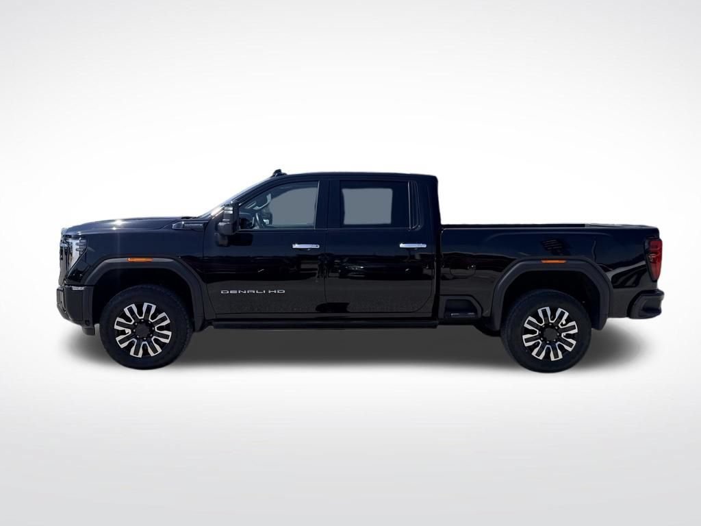 Used 2024 GMC Sierra 2500 Denali Ultimate AWD/4WD image 3