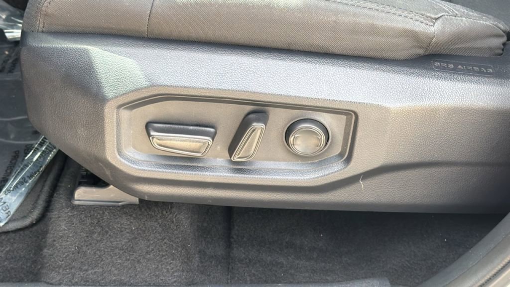 Used 2025 Toyota Tundra SR5 w/ SX Package image 19