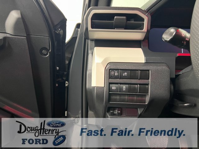 Used 2024 Toyota Tacoma TRD Off-Road image 26