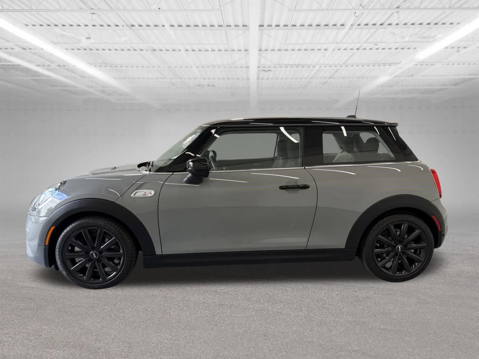 Used 2021 MINI Cooper S FWD image 2