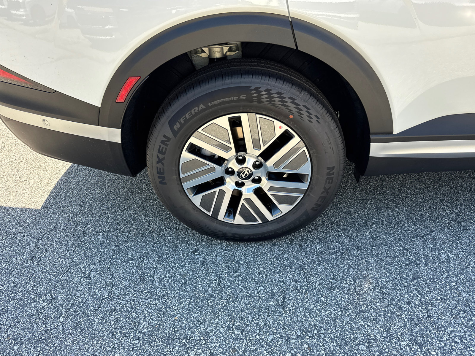 New 2027 Hyundai Palisade SEL Premium FWD image 18