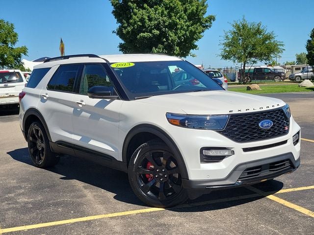 Used 2023 Ford Explorer ST w/ Equipment Group 401A AWD/4WD image 34
