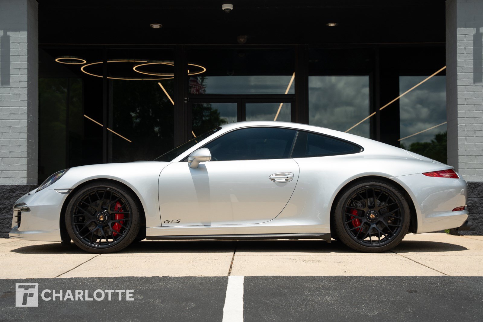 Used 2016 Porsche 911 Carrera GTS w/ GTS Interior Package RWD image 1