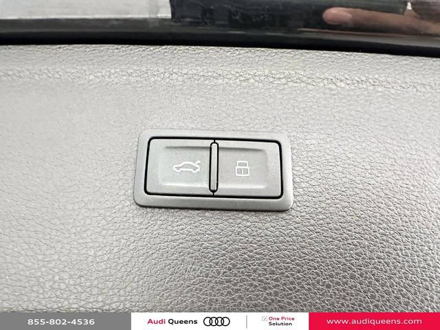 Certified 2023 Audi Q5 2.0T Premium w/ Convenience Package AWD/4WD image 11