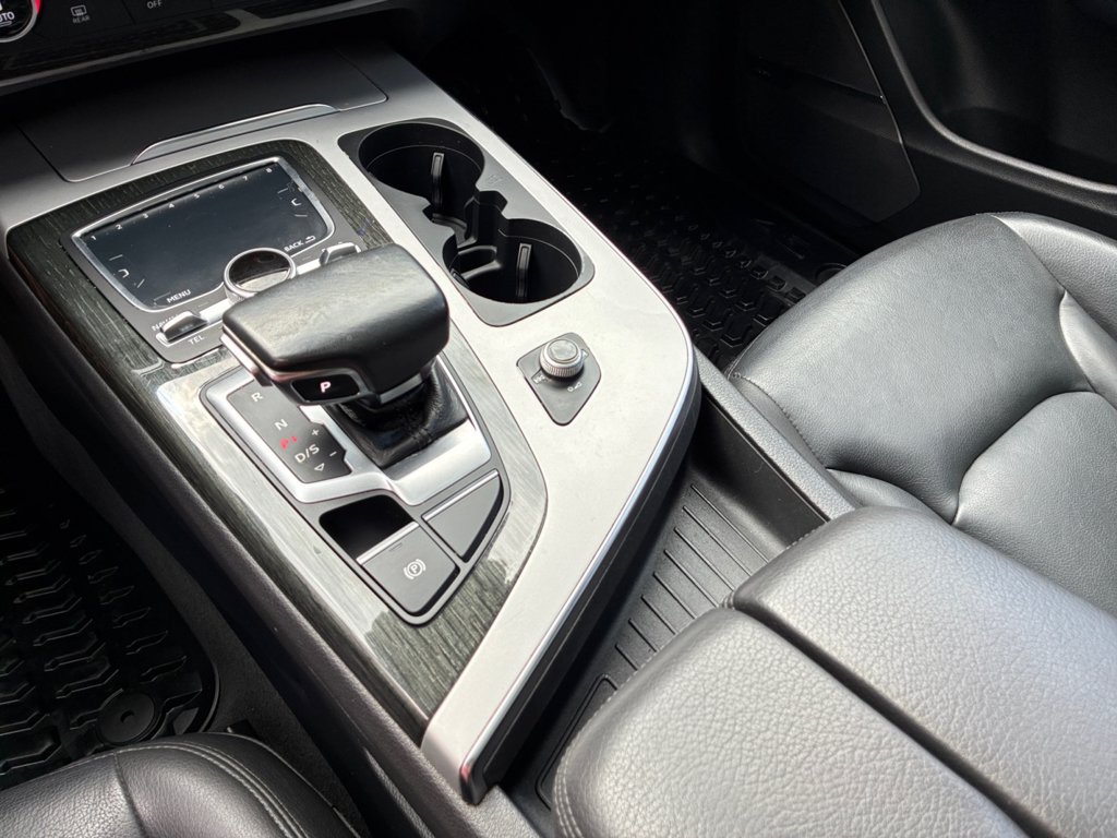 Used 2018 Audi Q7 2.0T Premium Plus AWD/4WD image 18