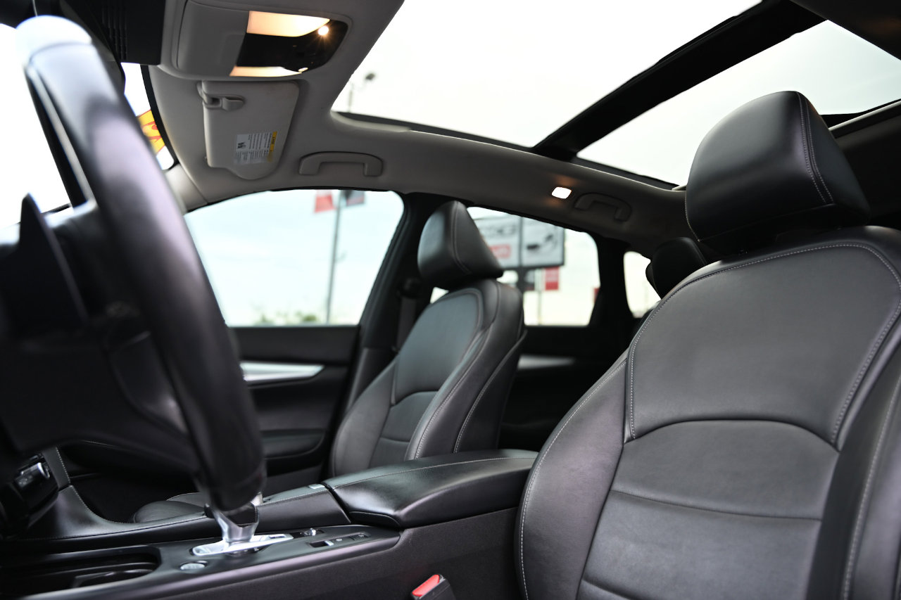 Used 2019 INFINITI QX50 Luxe w/ Navigation Package image 15