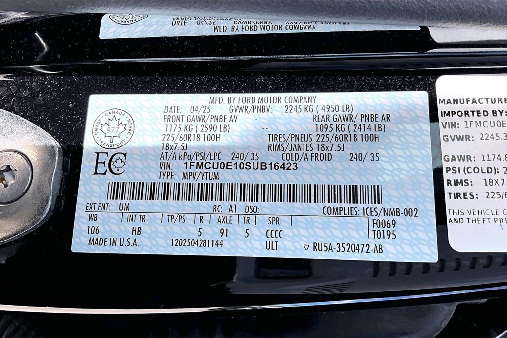 Used 2025 Ford Escape SE FWD image 3